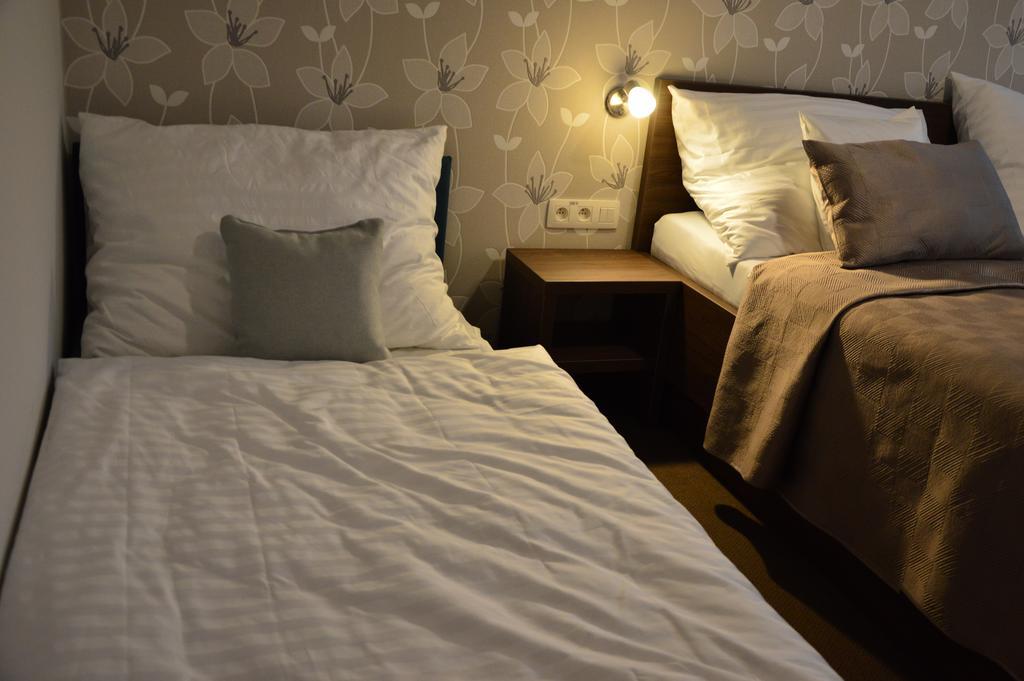 Apartmanovy Dom Krivan Bešeňová Exteriör bild