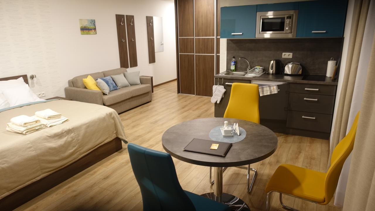 Apartmanovy Dom Krivan Bešeňová Exteriör bild