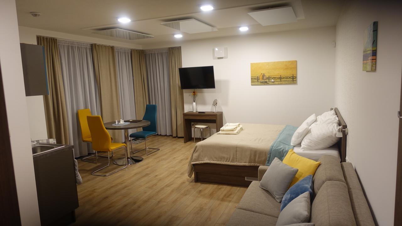 Apartmanovy Dom Krivan Bešeňová Exteriör bild